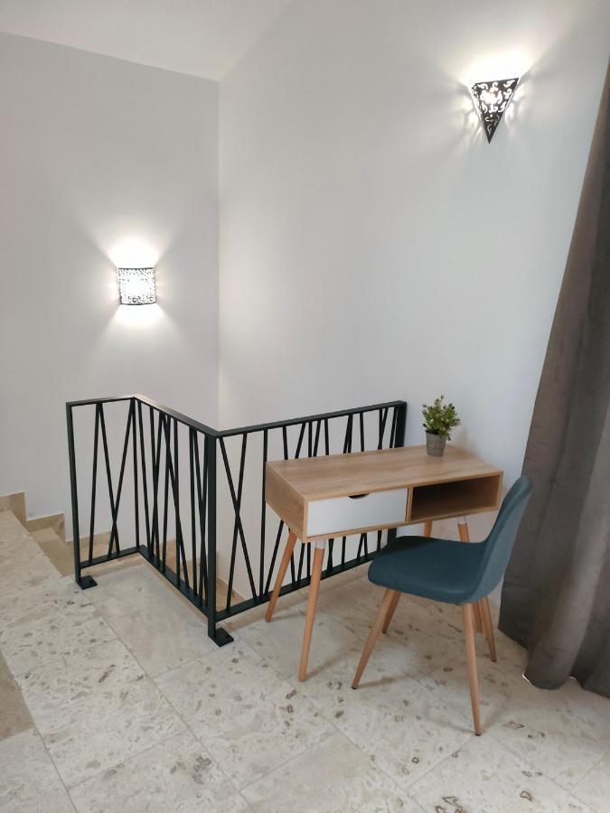 Superbe appartement dans Mas Provencal Arles Bagian luar foto